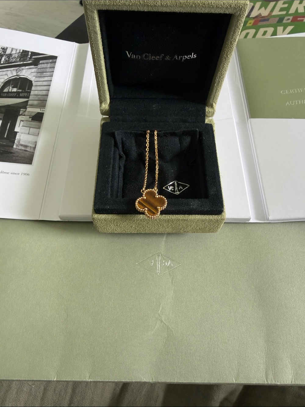 Authentic Van Cleef & Arpels Alhambra Necklace Tiger Eye Stone 18k Yellow Gold